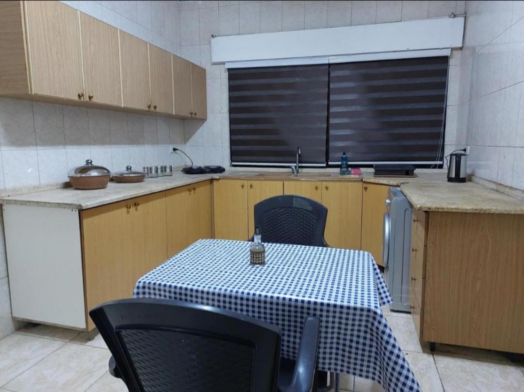 Cozy Home 4 Amman Bagian luar foto